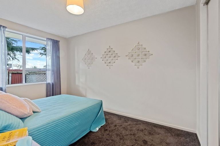 Photo of property in 44a Kathleen Crescent, Hornby, Christchurch, 8042