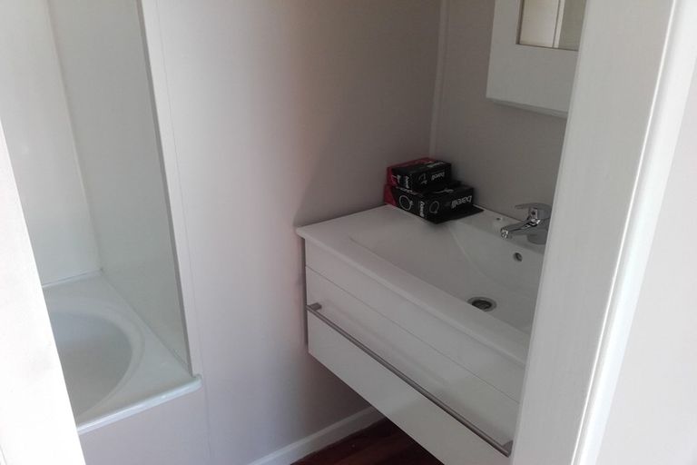 Photo of property in 55 Weymouth Road, Manurewa, Auckland, 2102