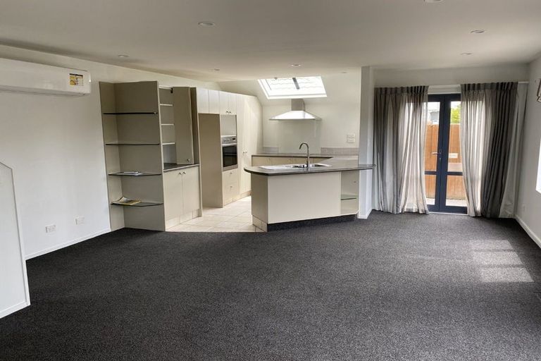 Photo of property in 35 Mary Street, Papanui, Christchurch, 8053