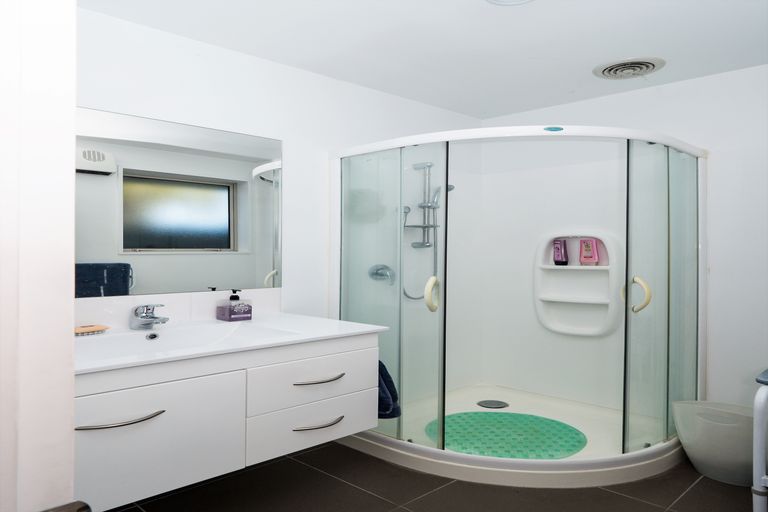 Photo of property in 60a Frankleigh Street, Somerfield, Christchurch, 8024