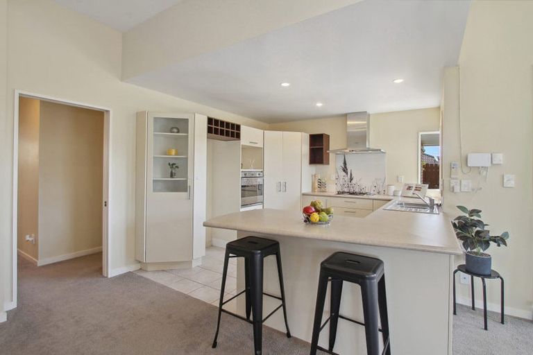 Photo of property in 50 Highfields Terrace, Henderson, Auckland, 0612