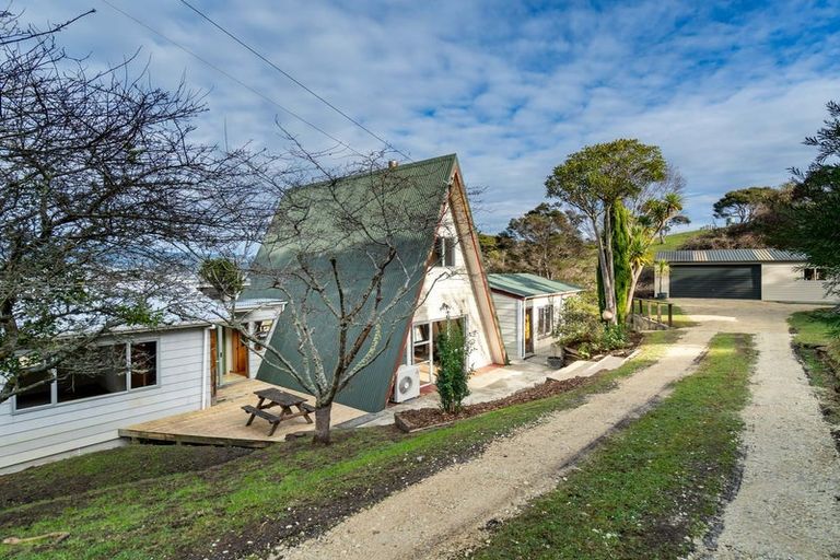 Photo of property in 15 Bank Road, Warrington, Waikouaiti, 9471