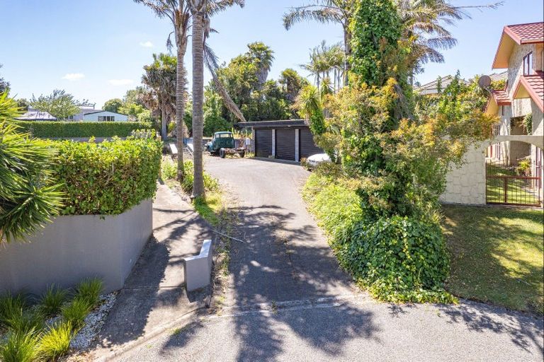 Photo of property in 23 Oakland Avenue, Saint Johns Hill, Wanganui, 4500