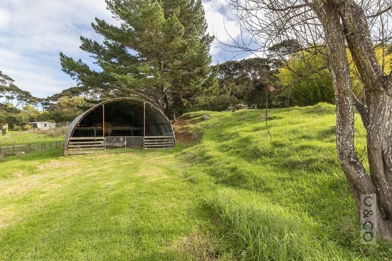 Photo of property in 315 School Road, Waimauku, 0881