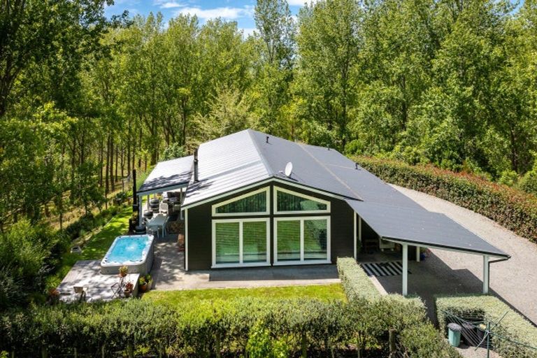 Photo of property in The Trading Post, 900 Waimarama Road, Waimarama, Havelock North, 4294