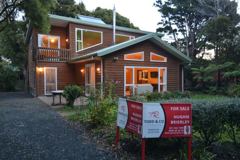 Photo of property in 33 Rakiura Parade, Otatara, Invercargill, 9879