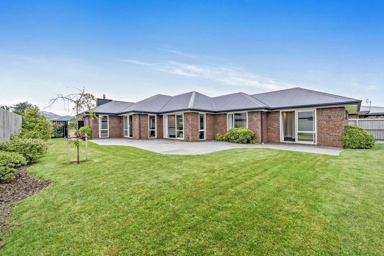 Photo of property in 17 Josephine Crescent, Aidanfield, Christchurch, 8025