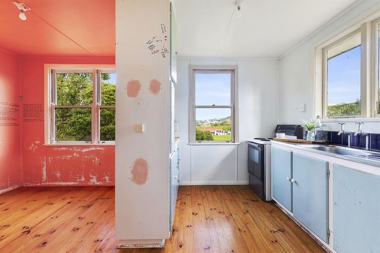 Photo of property in 38 Piko Street, Titahi Bay, Porirua, 5022