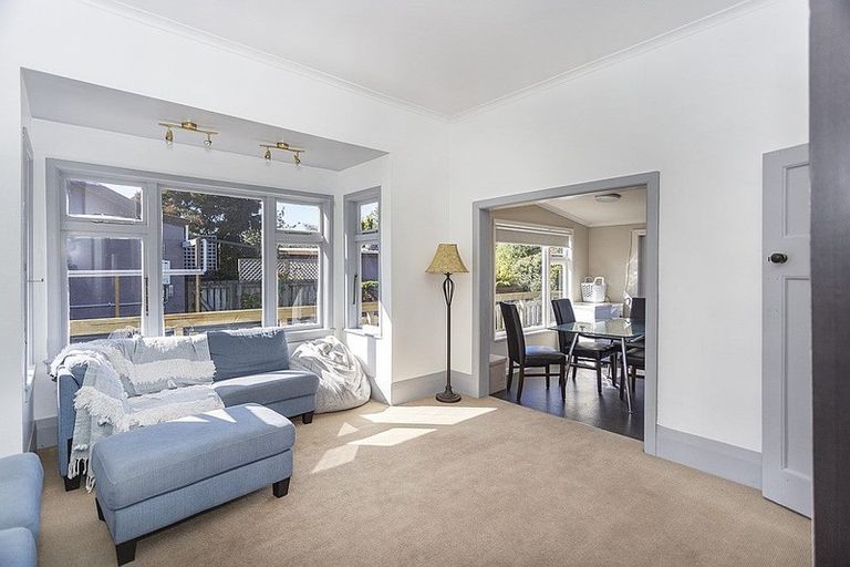 Photo of property in 35 Mersey Street, South Hill, Oamaru, 9400