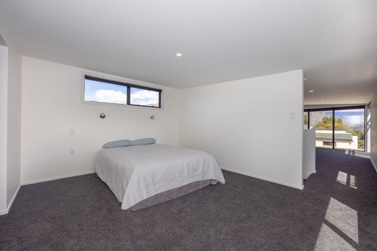Photo of property in 14 Clearview Street, Wanaka, 9305