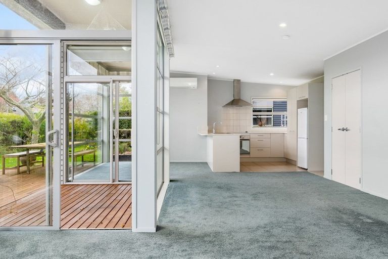 Photo of property in 2 Tory Way, Omokoroa, 3114