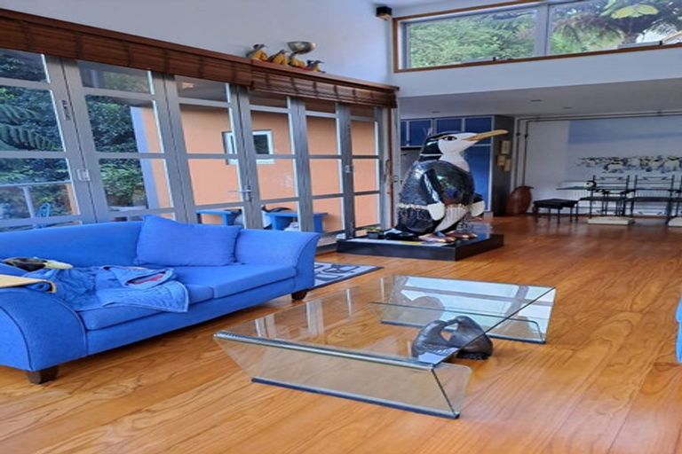 Photo of property in 72 Awarua Street, Ngaio, Wellington, 6035