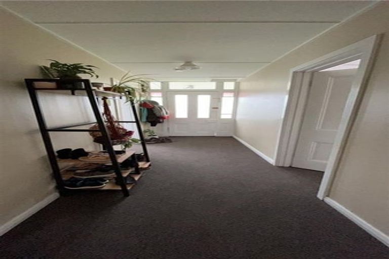 Photo of property in 82-84 Queen Street, Westport, 7825