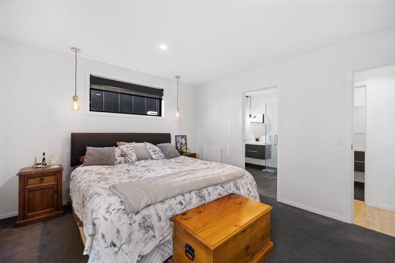 Photo of property in 4 Lauder Street, Lake Hayes, Queenstown, 9304