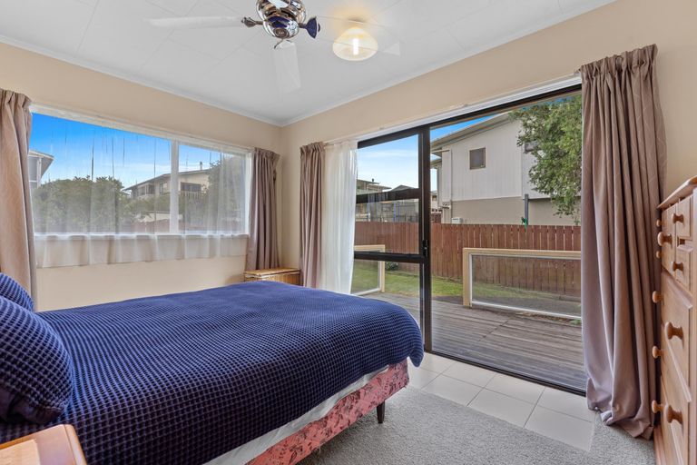 Photo of property in 3 Kotuku Place, Snells Beach, 0920