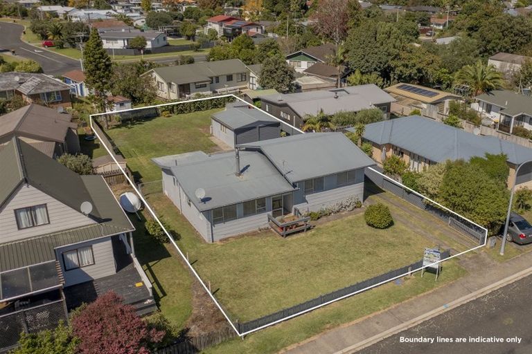 Photo of property in 3 Nicholas Avenue, Whitianga, 3510