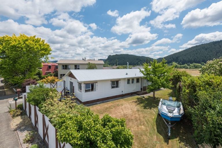 Photo of property in 2 Lord Auckland Road, Wakefield, 7025