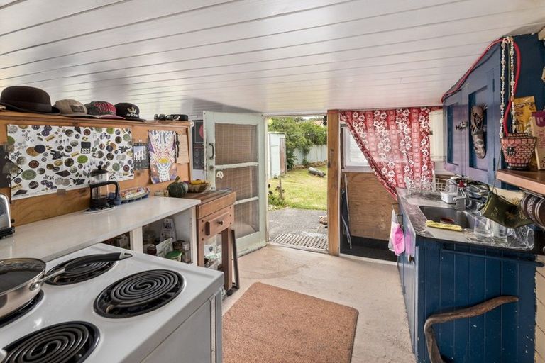 Photo of property in 230-232 Marine Parade, Otaki Beach, Otaki, 5512