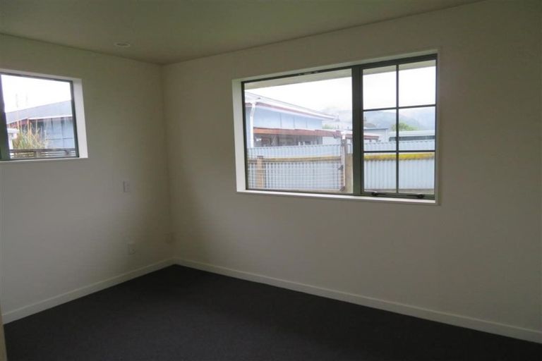 Photo of property in 1/23 Beth Street, Trentham, Upper Hutt, 5018
