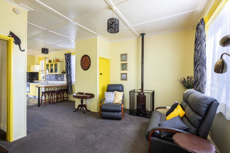 Photo of property in 57 Record Street, Fitzroy, New Plymouth, 4312