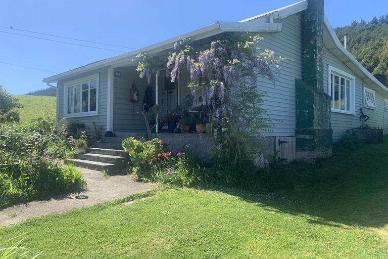 Photo of property in 27 Carluke Road, Rai Valley, 7194