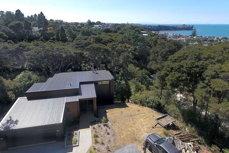Photo of property in 31g Cochrane Avenue, Arkles Bay, Whangaparaoa, 0932