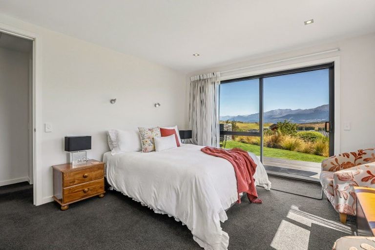 Photo of property in 15 Mckellar Drive, Jacks Point, Queenstown, 9371