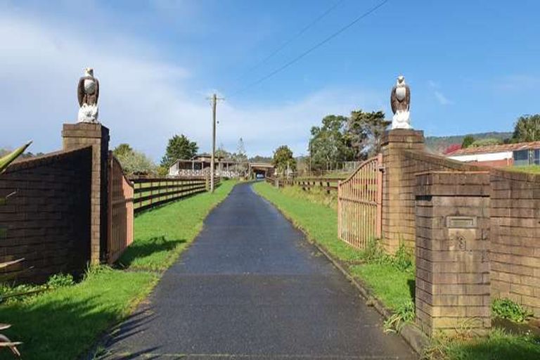 Photo of property in 386 Henderson Valley Road, Henderson Valley, Auckland, 0612