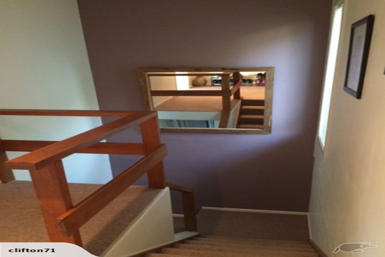 Photo of property in 39 Delhi Crescent, Khandallah, Wellington, 6035