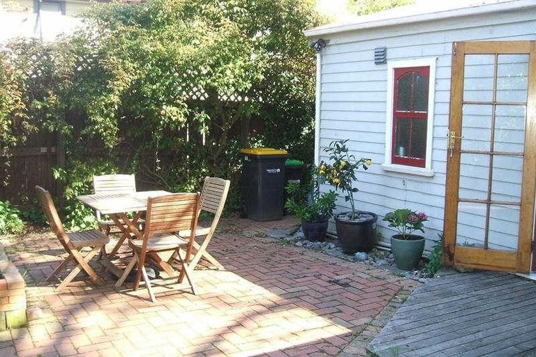 Photo of property in 12 Ely Street, Christchurch Central, Christchurch, 8013