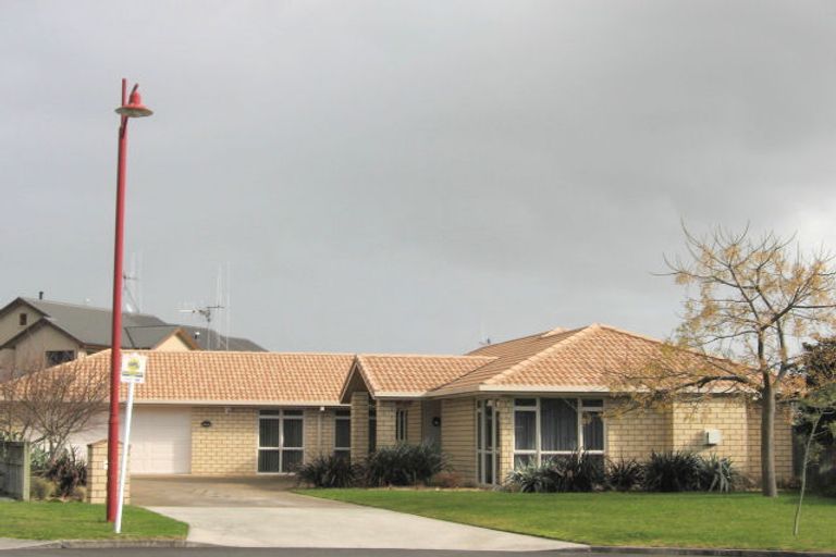Photo of property in 9 Kenneth Place, Rototuna, Hamilton, 3210