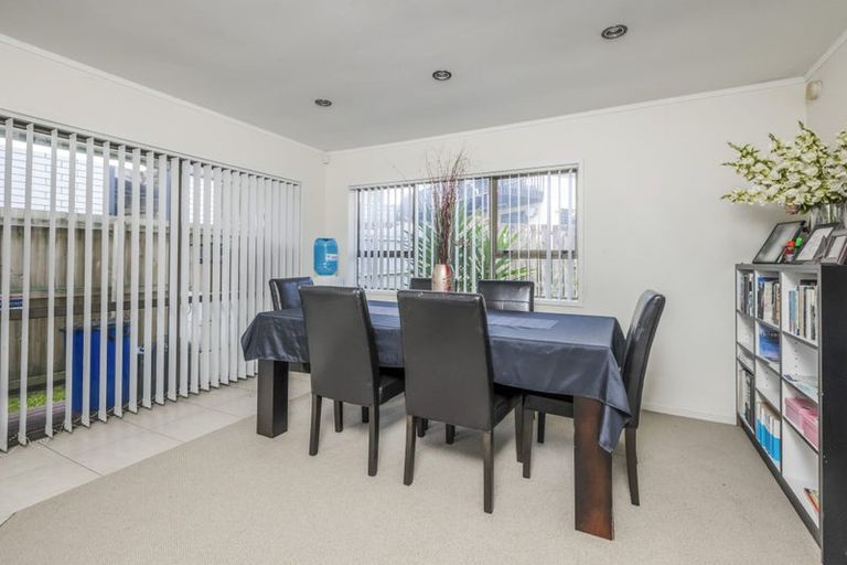 Photo of property in 136 Everglade Drive, Totara Heights, Auckland, 2105