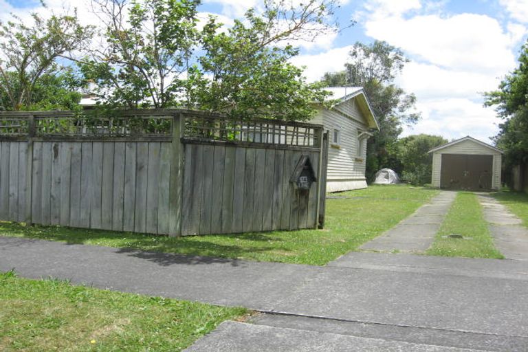 Photo of property in 14 Keith Elliott Street, Feilding, 4702