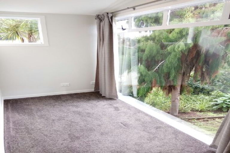 Photo of property in 15 Beacon Avenue, Campbells Bay, Auckland, 0630