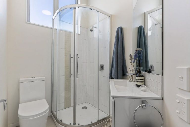 Photo of property in 31 Karo Drive, Te Aro, Wellington, 6011