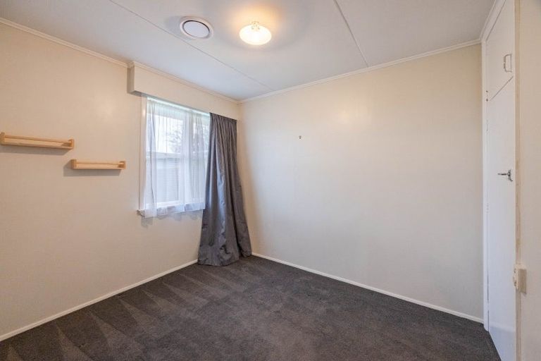 Photo of property in 16 Williams Street, Otane, 4202