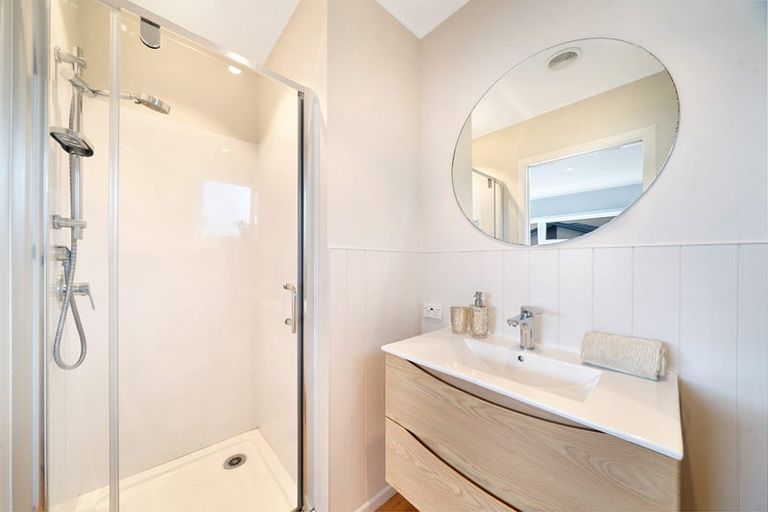 Photo of property in 99 Hetherington Road, Ranui, Auckland, 0612