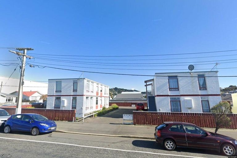 Photo of property in 8/255 Coutts Street, Rongotai, Wellington, 6022