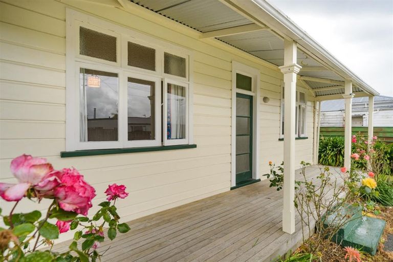 Photo of property in 14 Blackwell Street, Marton, 4710