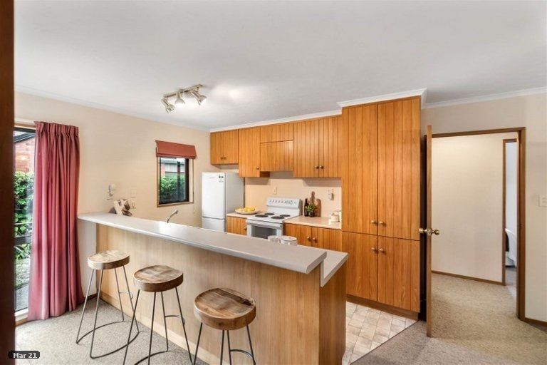 Photo of property in 1/110 Saint James Avenue, Papanui, Christchurch, 8053