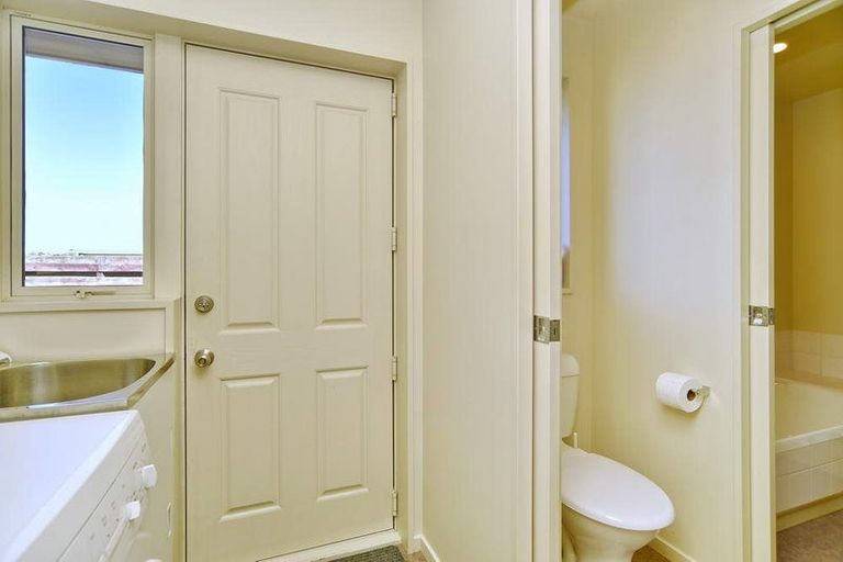 Photo of property in 6 Seadown Crescent, Amberley, 7410