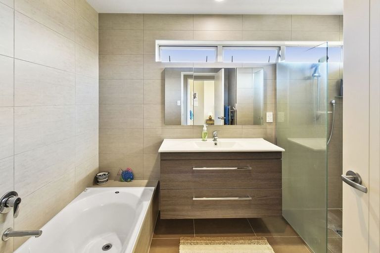 Photo of property in 15 Searle Drive, Patumahoe, Pukekohe, 2679