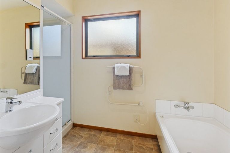 Photo of property in 2 Bath Street, Hanmer Springs, 7334