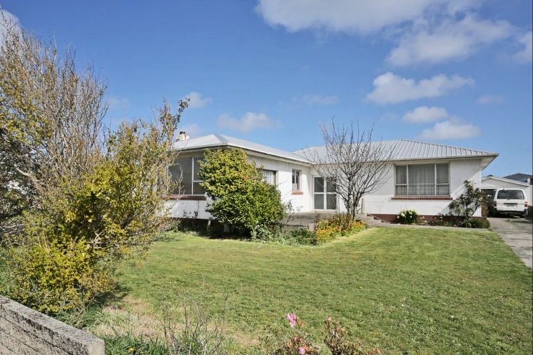 Photo of property in 84 Regent Street, Newfield, Invercargill, 9812