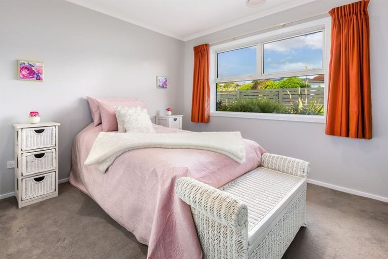 Photo of property in 157 Matai Road, Raumati Beach, Paraparaumu, 5032