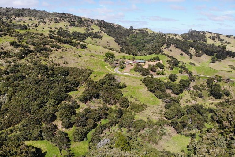 Photo of property in 2762 Kaipara Coast Highway, Glorit, Warkworth, 0984