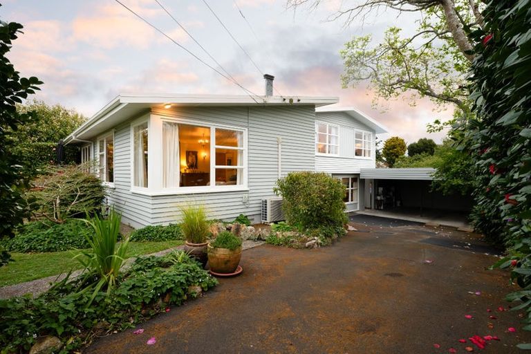 Photo of property in 33 Wymer Terrace, Chartwell, Hamilton, 3210