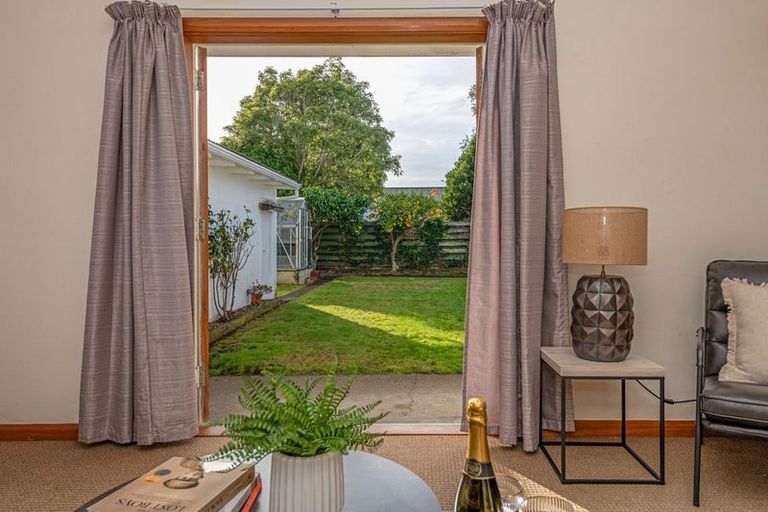 Photo of property in 5 Sydney Street, Palmerston North, 4414