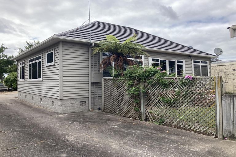 Photo of property in 110 Rifle Range Road, Dinsdale, Hamilton, 3204