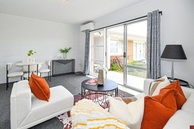 Photo of property in 4/12 Reagan Road, Manukau, Auckland, 2025